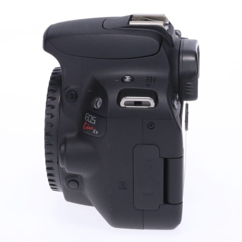 EOS Kiss X9 ボディ ブラック