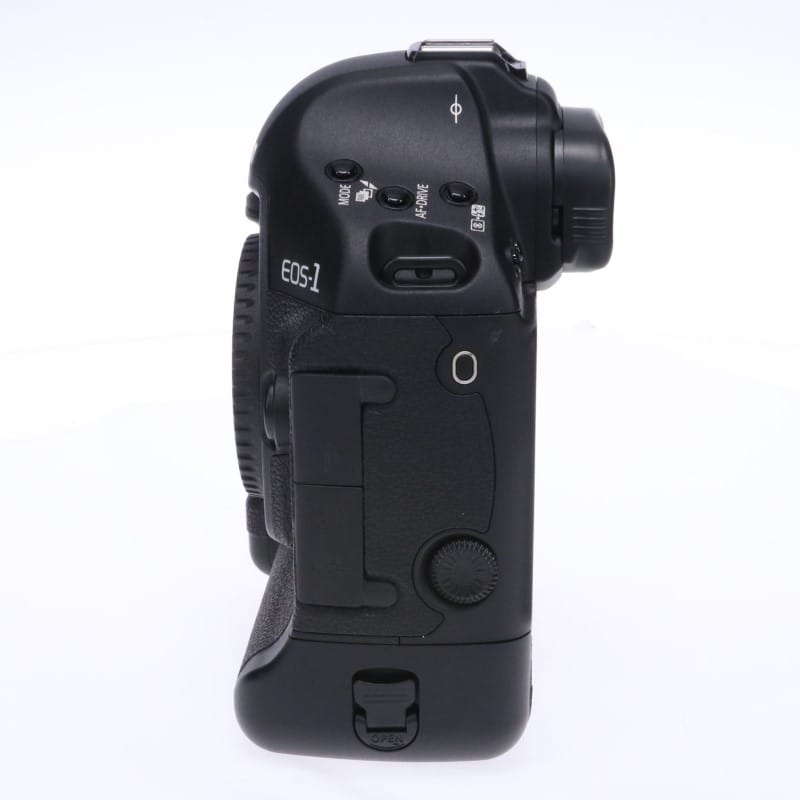 EOS-1D Mark III