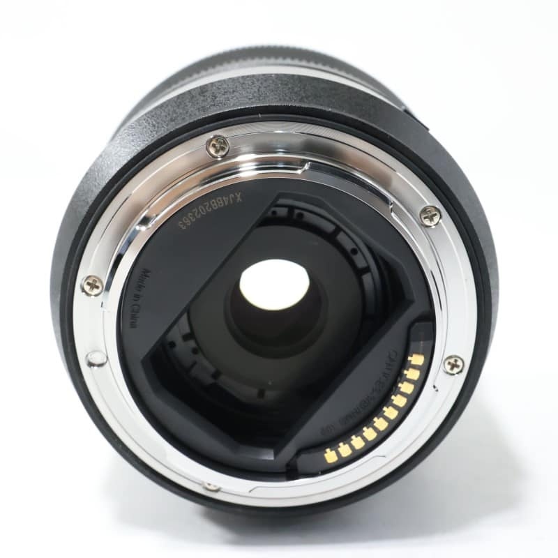 LUMIX S 20-60mm F3.5-5.6 S-R2060