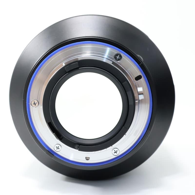 Milvus 1.4/85 ZF.2