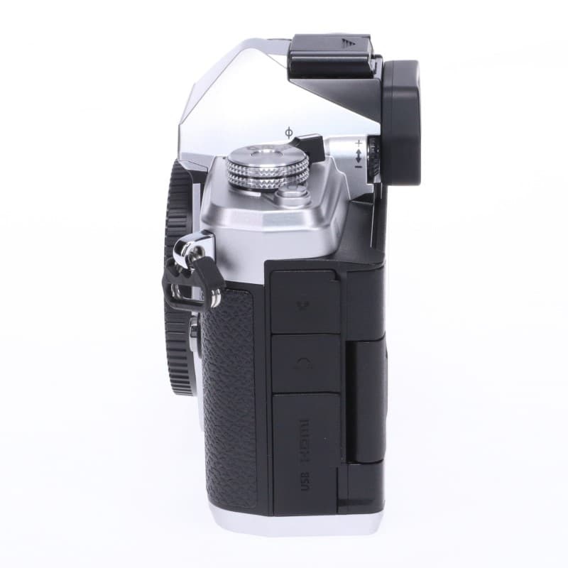 OM SYSTEM OM-3 ボディー シルバー