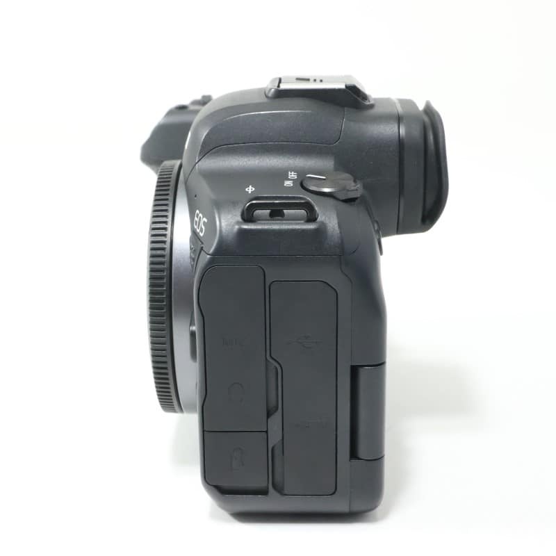 EOS R6 ボディー