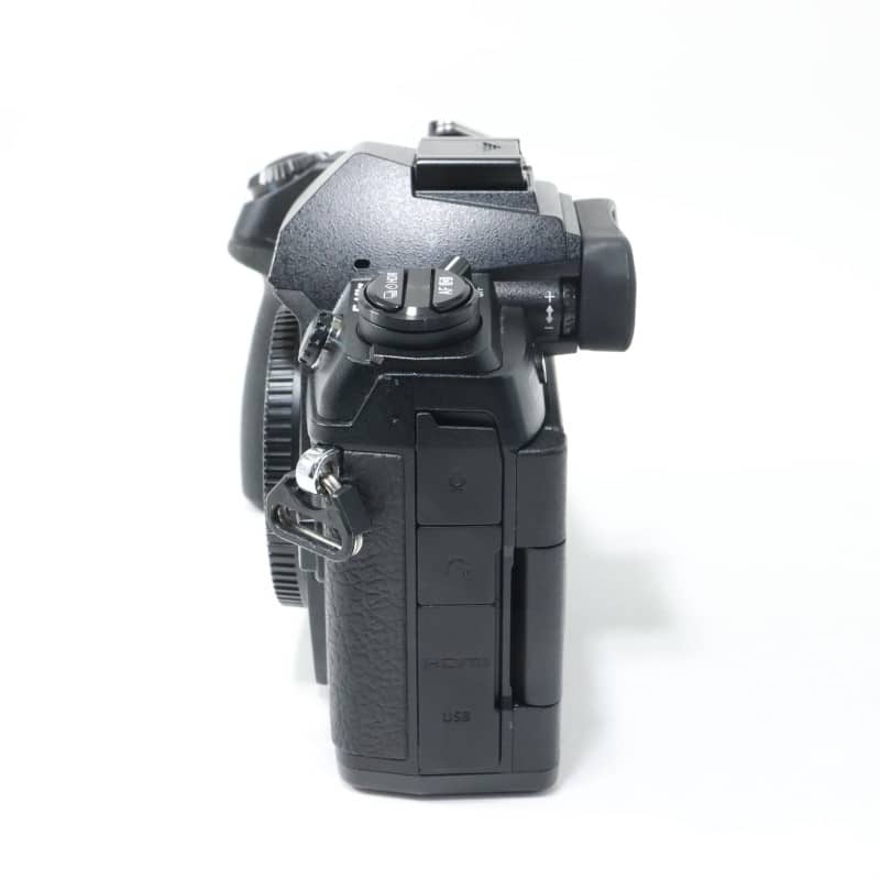 OM-D E-M1 Mark II ボディー