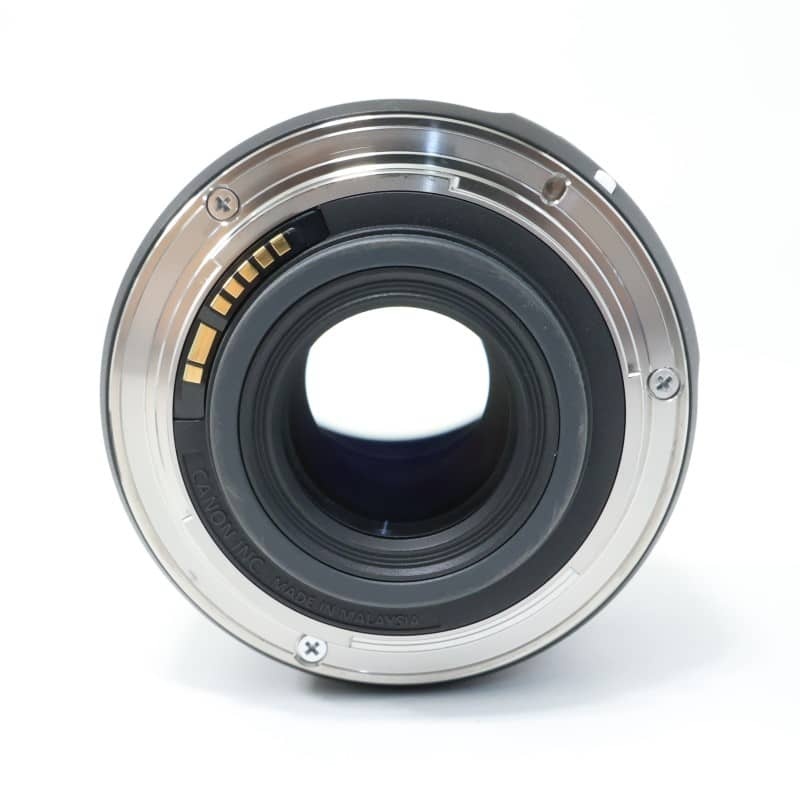 EF-S 35mm F2.8 MACRO IS STM