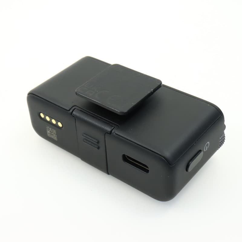 DM1021 [DJI Mic 2 (トランスミッター×2 + レシーバー×1 + 充電ケース)]