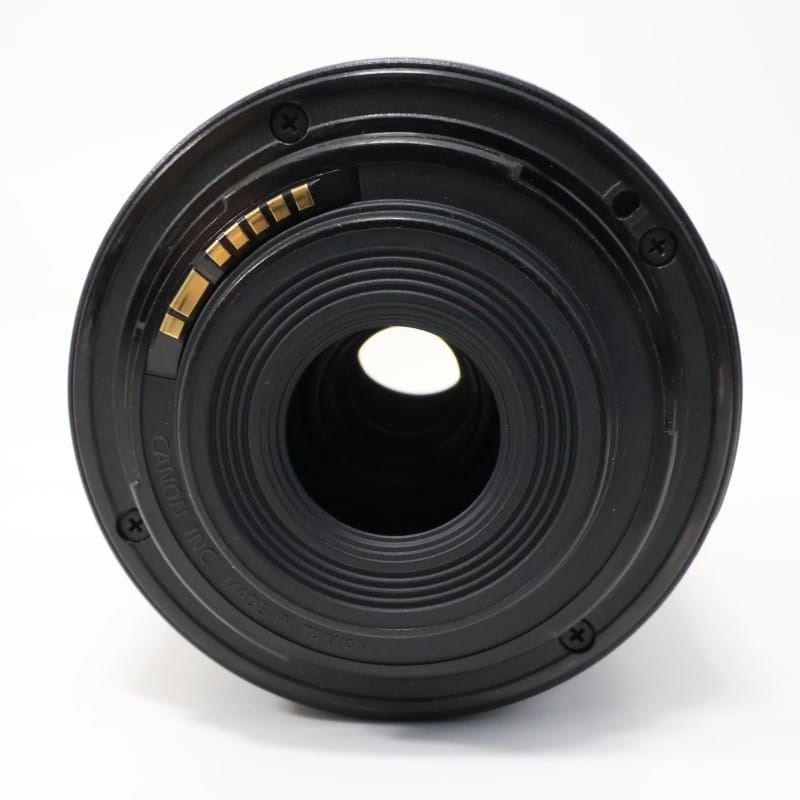 EF-S10-18mm F4.5-5.6 IS STM