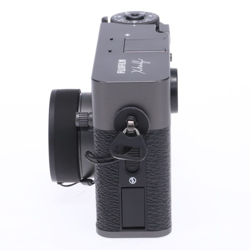 X half (FUJIFILM X-HF1) チャコールシルバー
