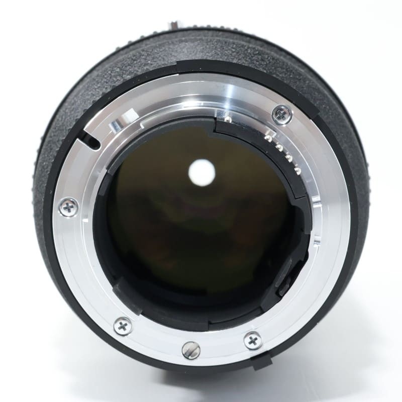 Ai AF DC-Nikkor 135mm f/2D