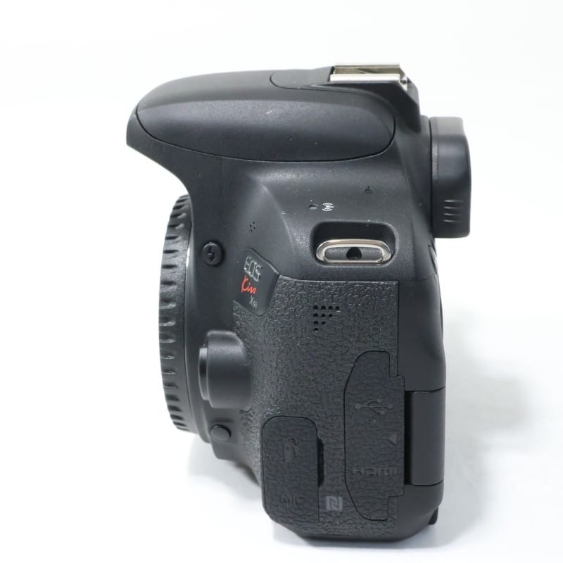 EOS Kiss X9i ボディー