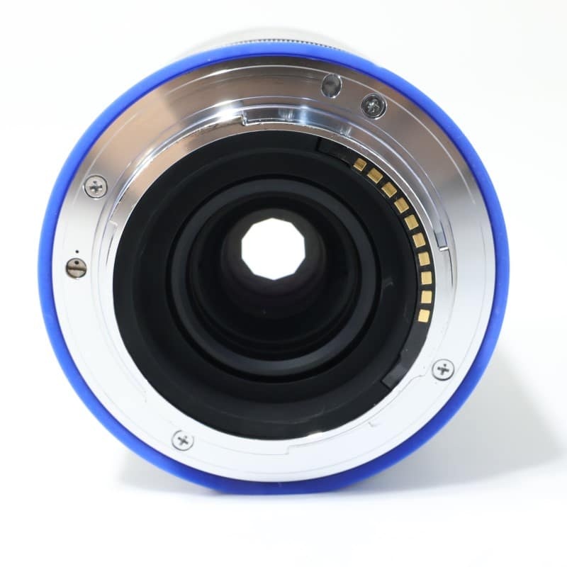 Loxia 2.4/25 E-mount