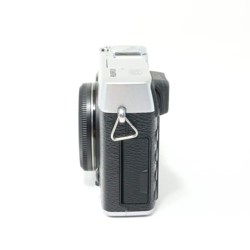 FUJIFILM X-E1 ボディ シルバー