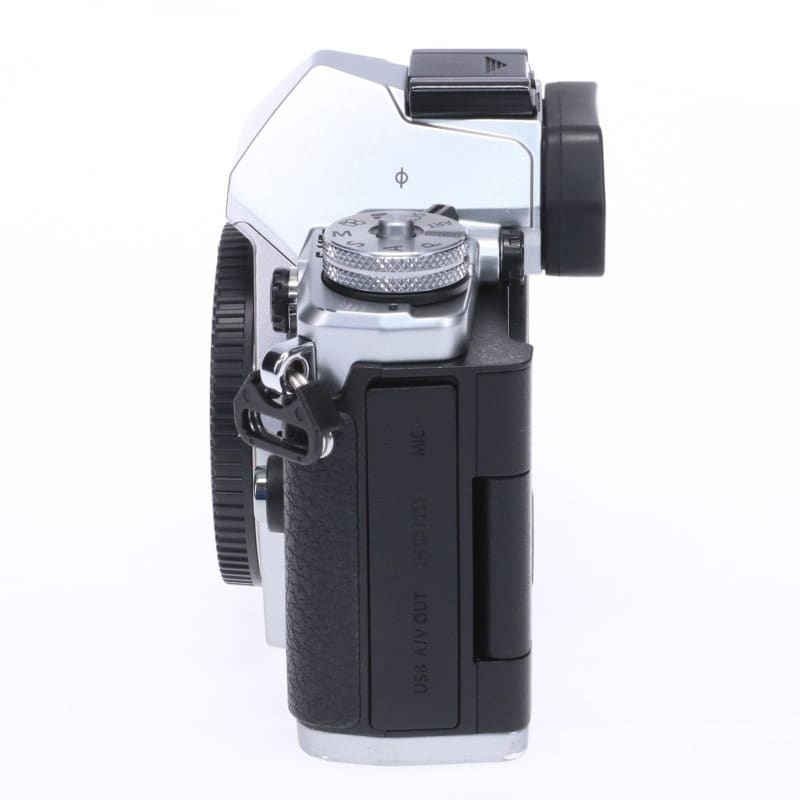 OM-D E-M5 Mark II ボディー シルバー