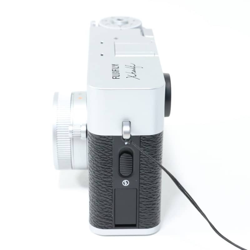 X half (FUJIFILM X-HF1) シルバー