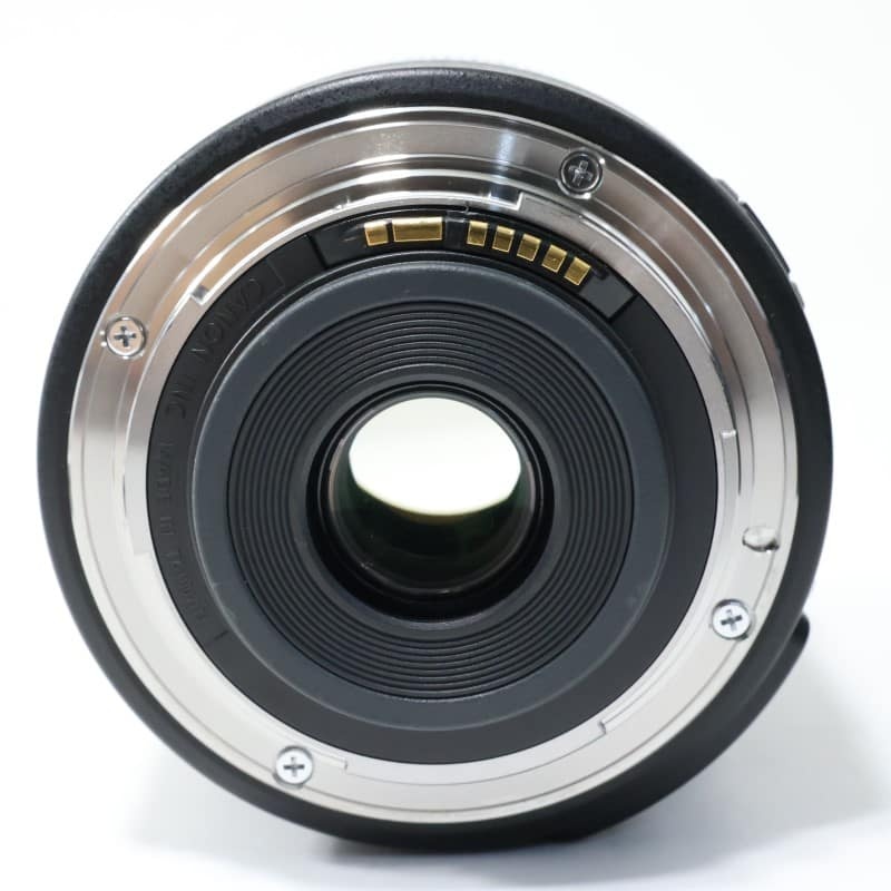 EF-S 18-135mm F3.5-5.6 IS STM