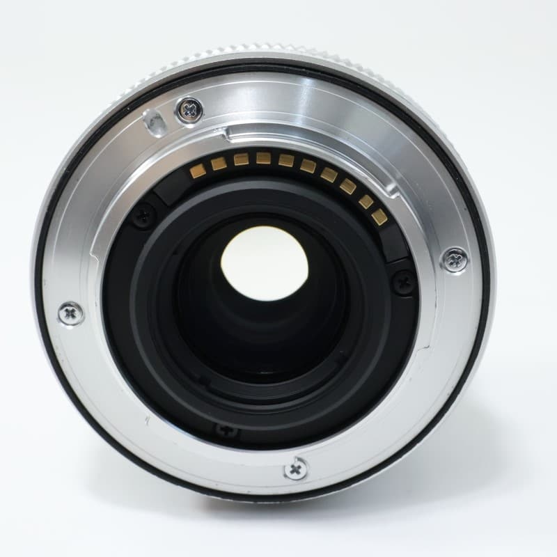フジノンレンズ XF16mmF2.8 R WR シルバー