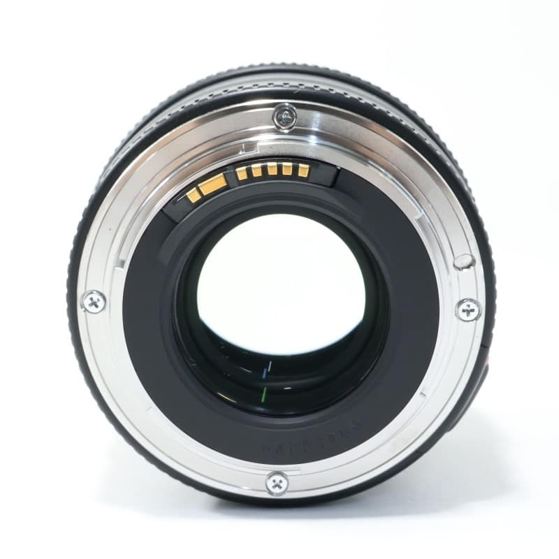 EF 100mm F2 USM