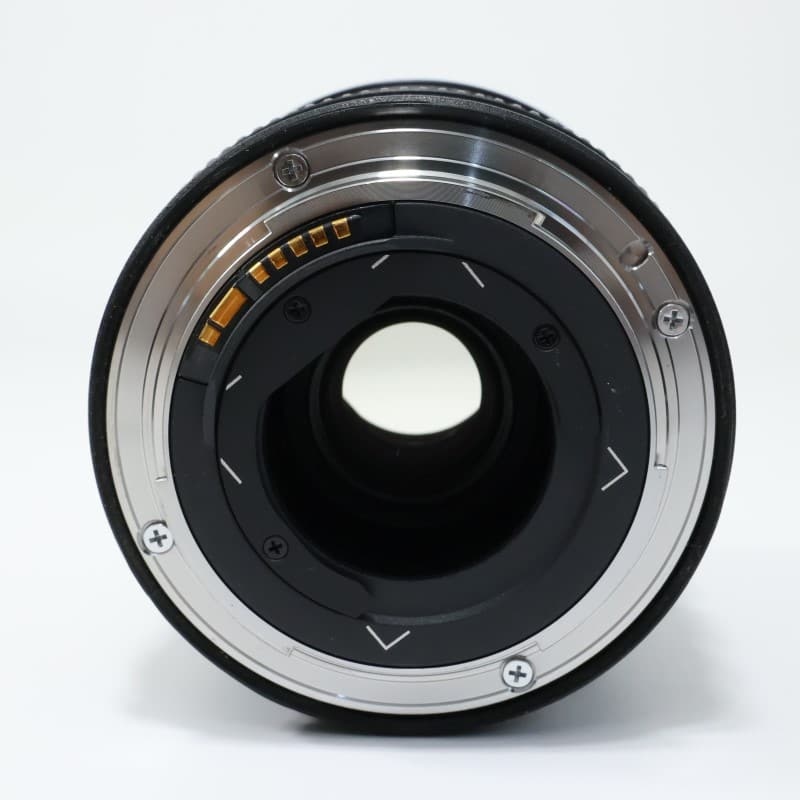 EF8-15mm F4L フィッシュアイ USM