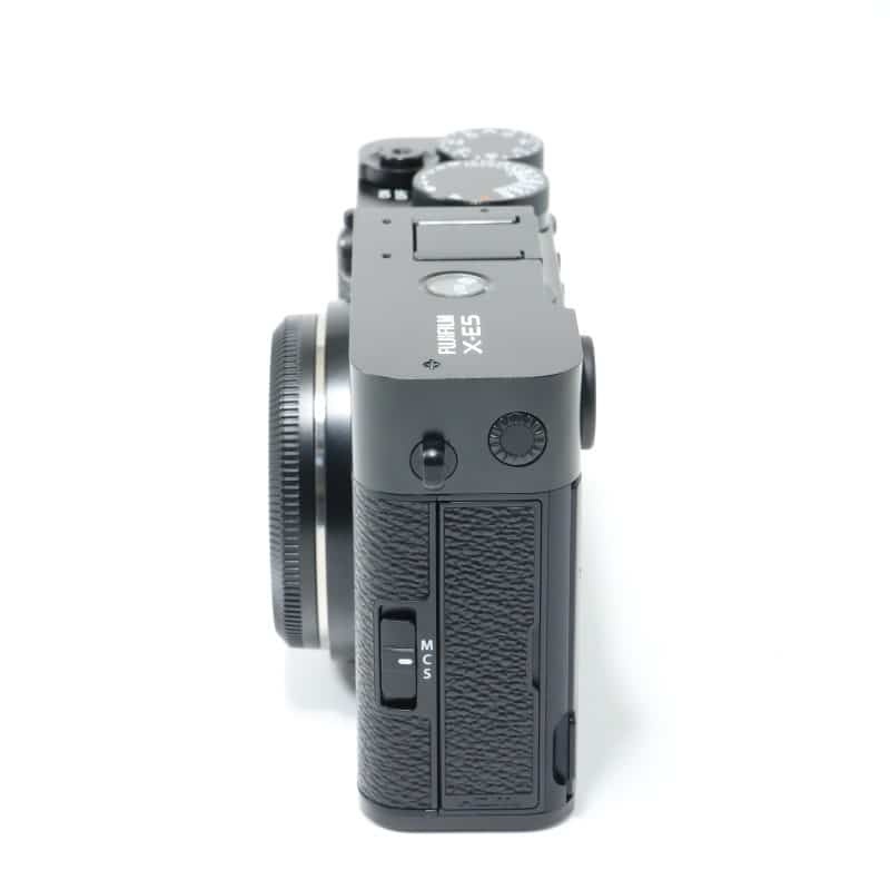 FUJIFILM X-E5?ボディ ブラック