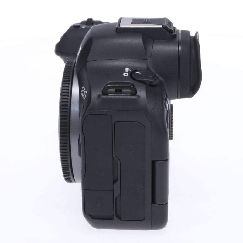 EOS R6 Mark II ボディー