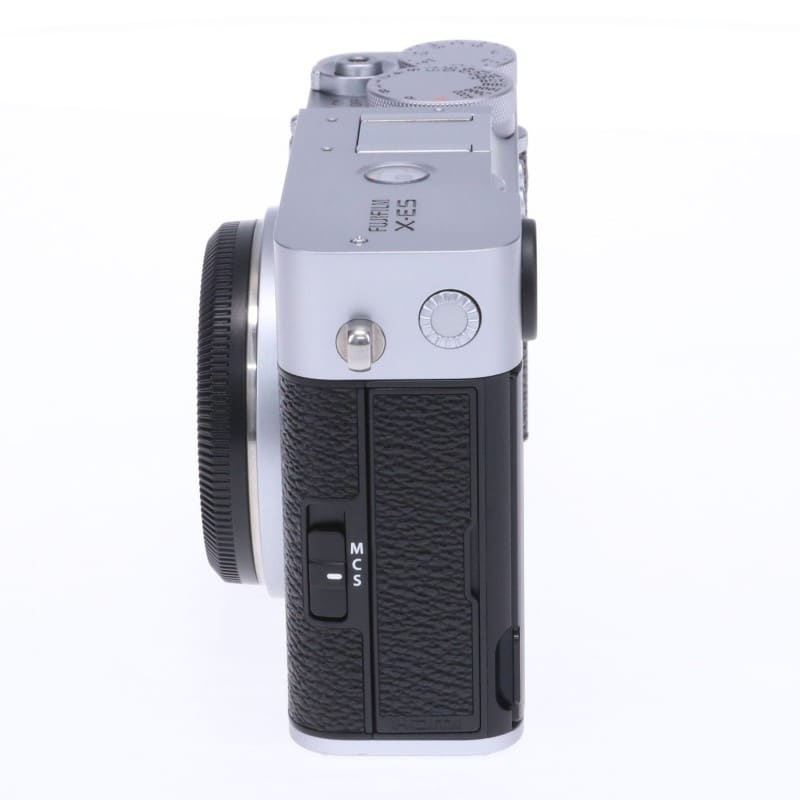 FUJIFILM X-E5?ボディ シルバー