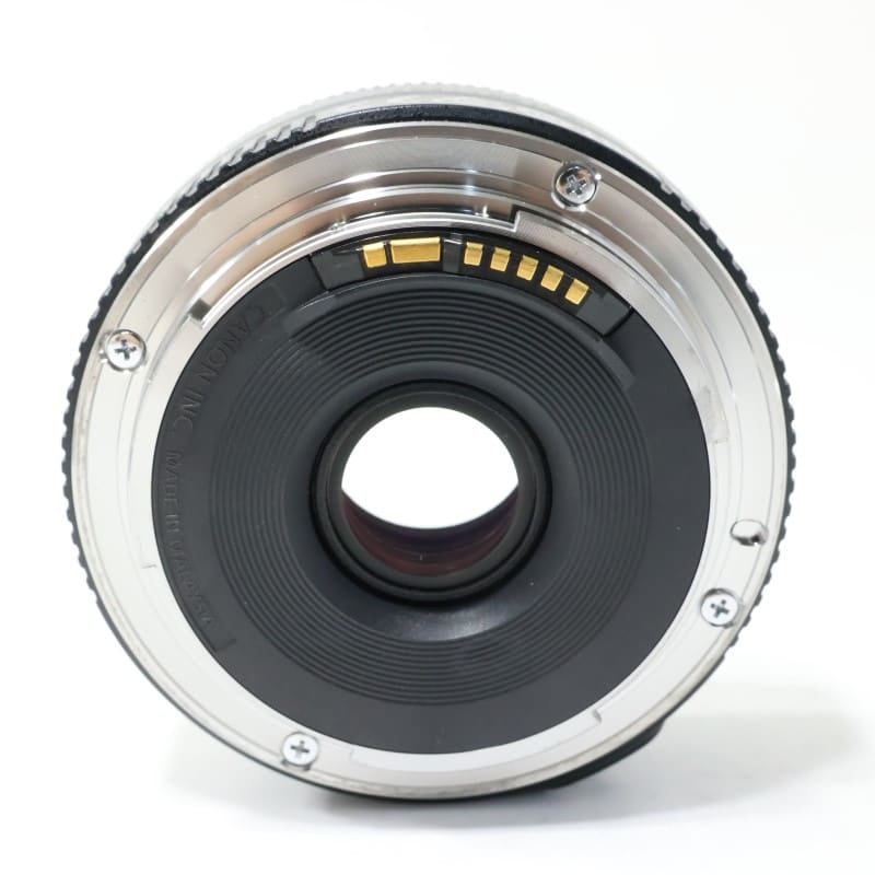 EF 40mm F2.8 STM ブラック