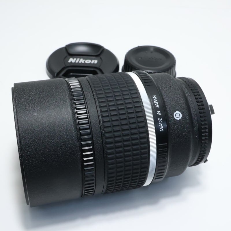 Ai AF DC-Nikkor 135mm f/2D