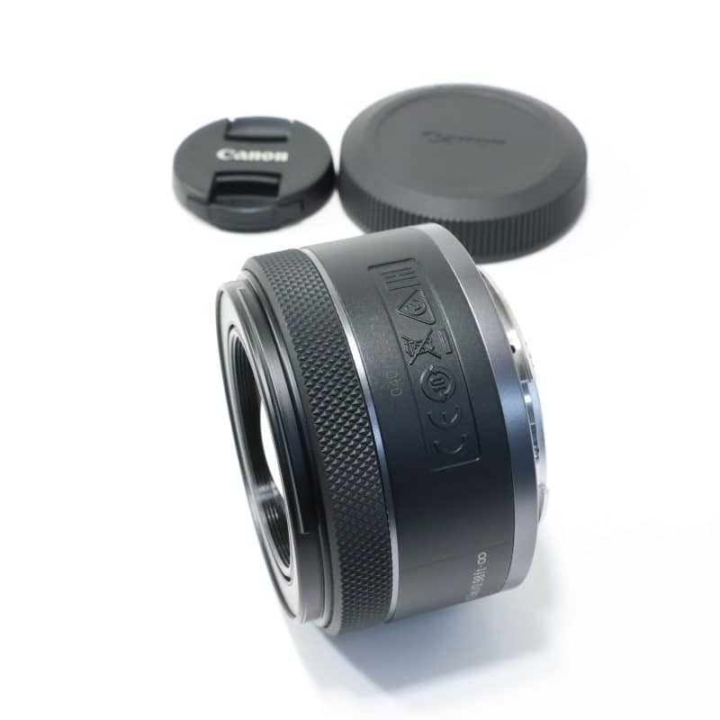 RF50mm F1.8 STM