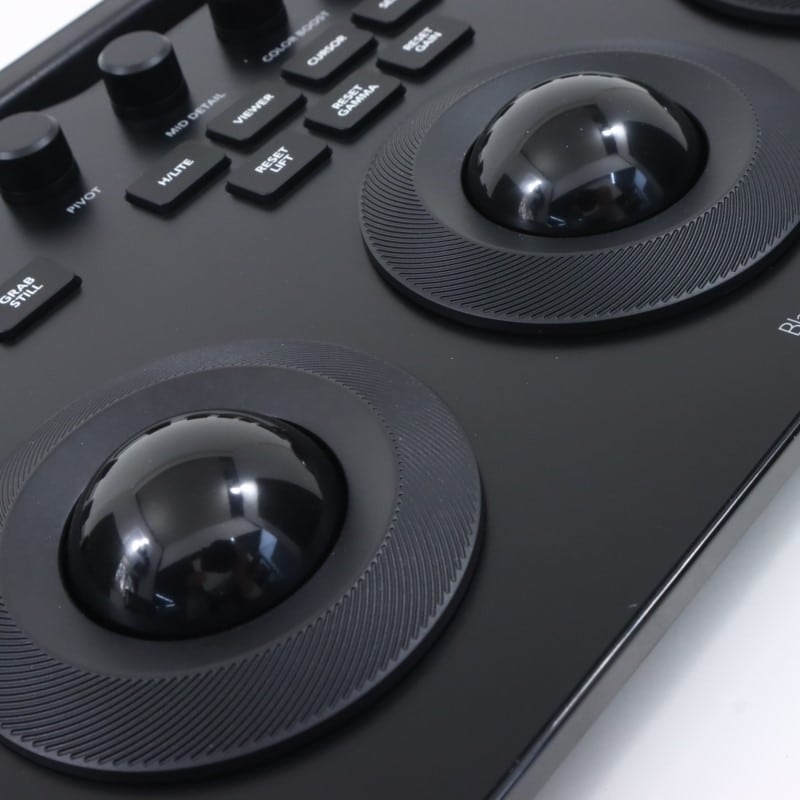 DV/RES/AAAPNLMIC/EN [DaVinci Resolve Micro Color Panel(EN/パネルラベル英語表記)]