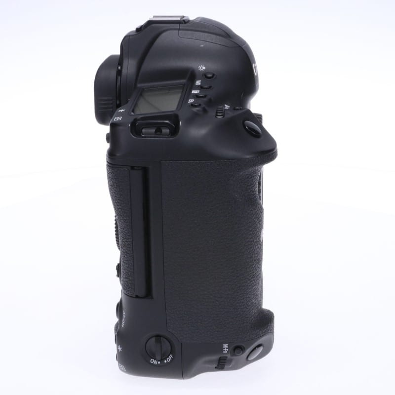 EOS-1D X Mark III ボディー