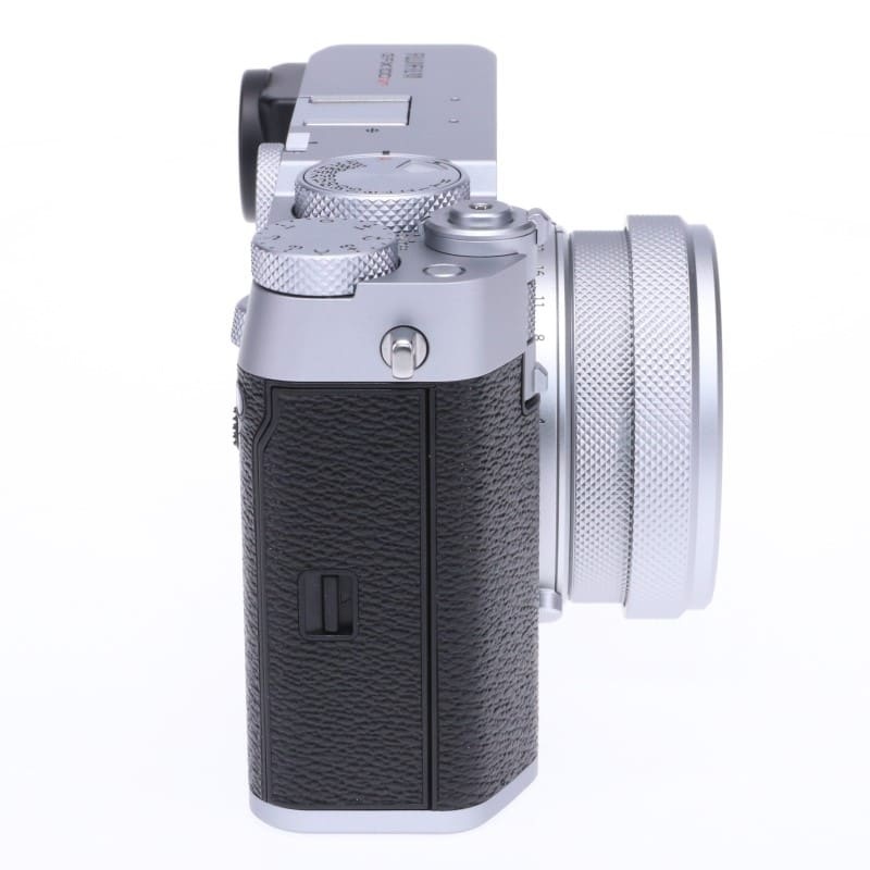 FUJIFILM GFX100RF シルバー