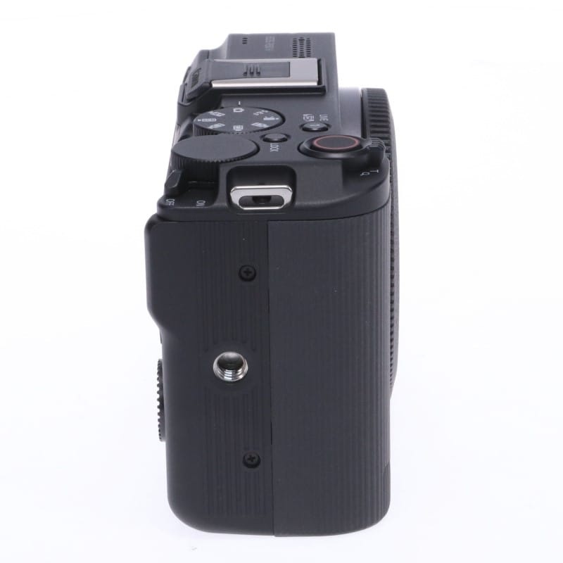 EOS R50 V