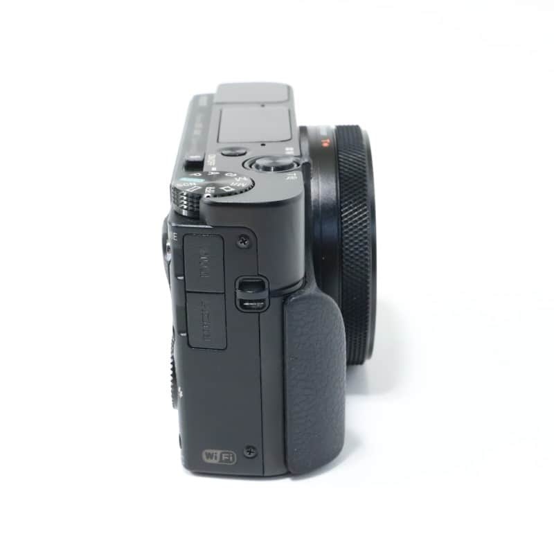 Cyber-shot RX100VI DSC-RX100M6