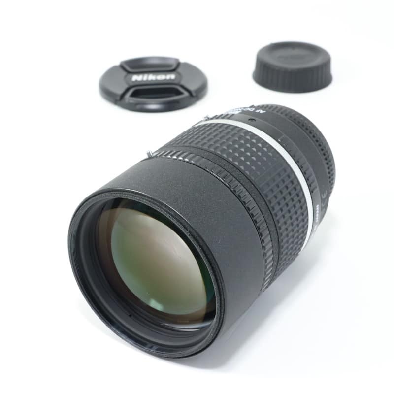 Ai AF DC-Nikkor 135mm f/2D