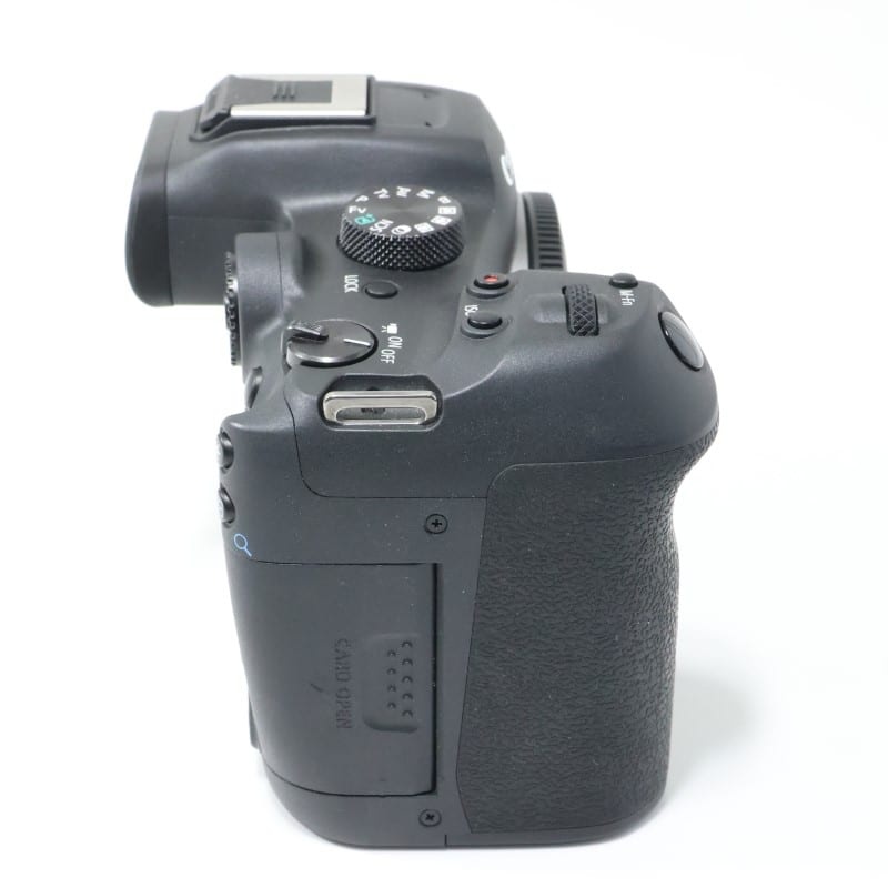 EOS R7 ボディー