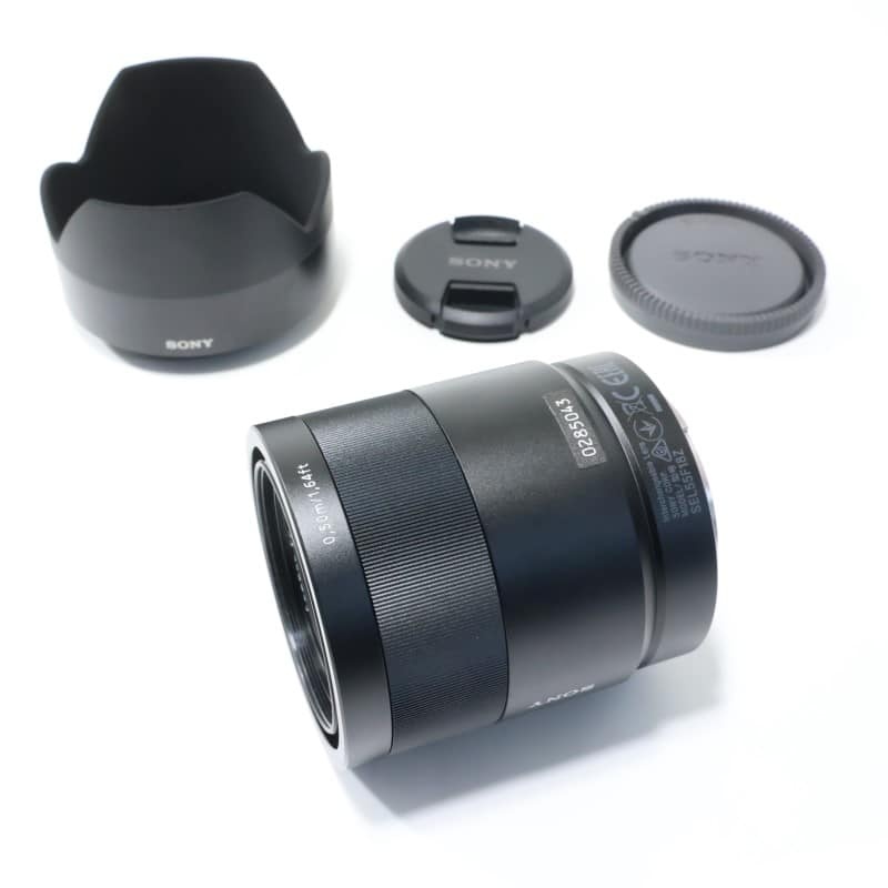 Sonnar T* FE 55mm F1.8 ZA SEL55F18Z
