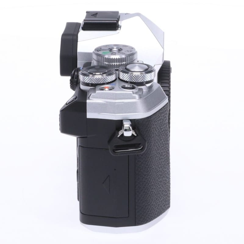 OM-D E-M5 Mark III ボディー シルバー