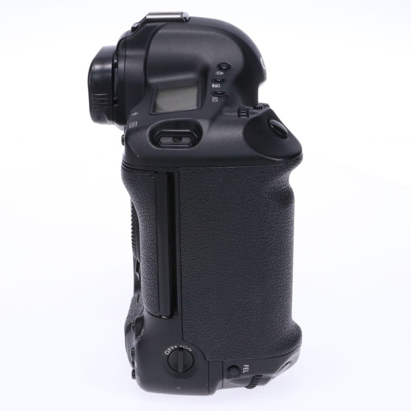 EOS-1D Mark IV
