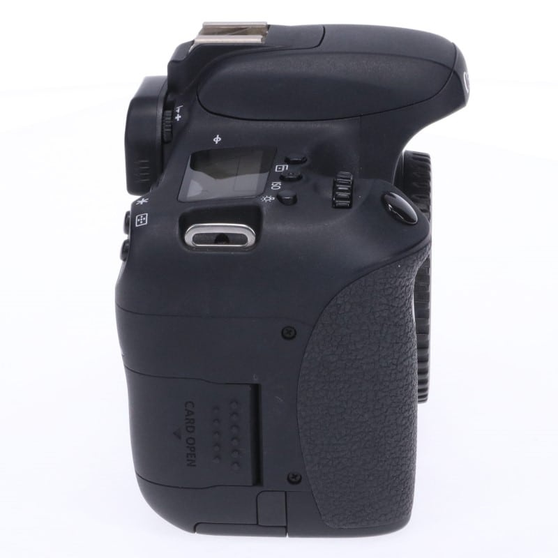 EOS 8000D ボディー