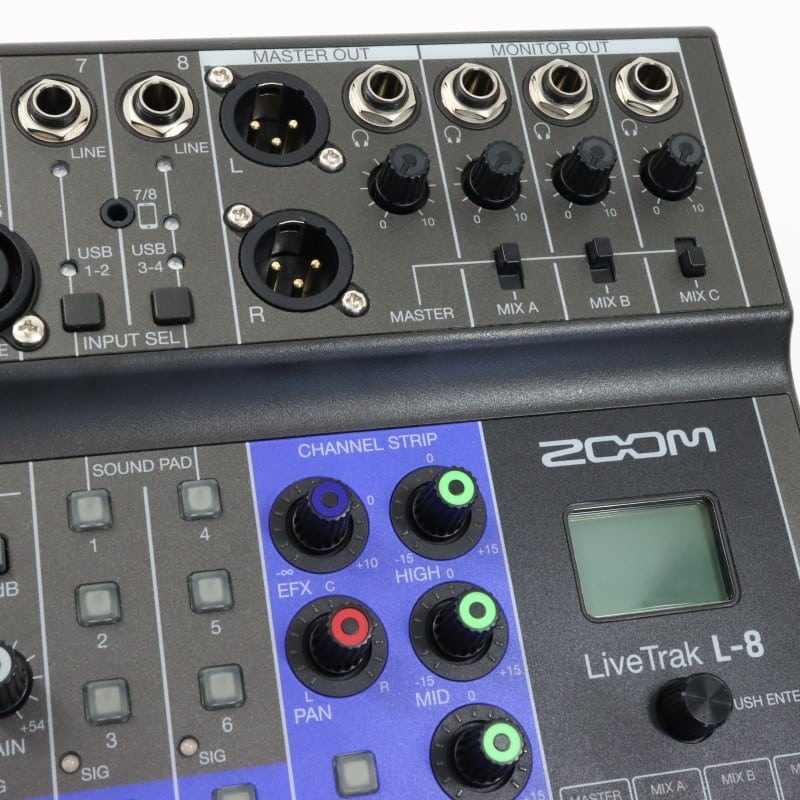 LiveTrak L-8 [デジタルミキサー/レコーダー]