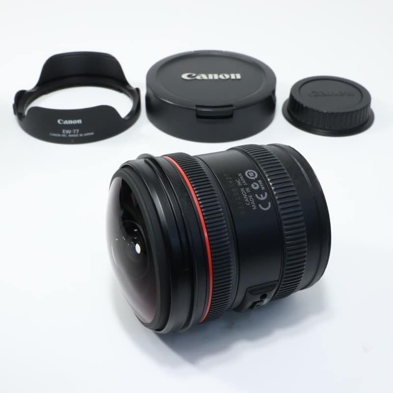 EF8-15mm F4L フィッシュアイ USM