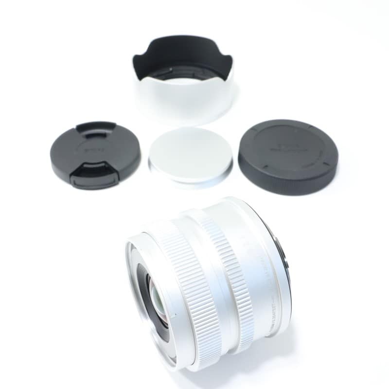 24mm F3.5 DG | Contemporary Lマウント シルバー