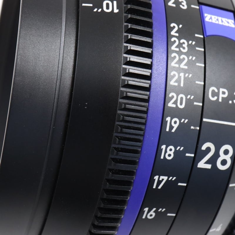 2193-345 [CP.3 28mm T2.1 EF/Feet]