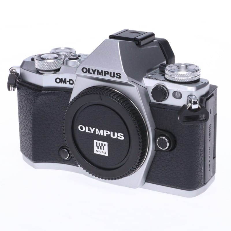 OM-D E-M5 Mark II ボディー シルバー