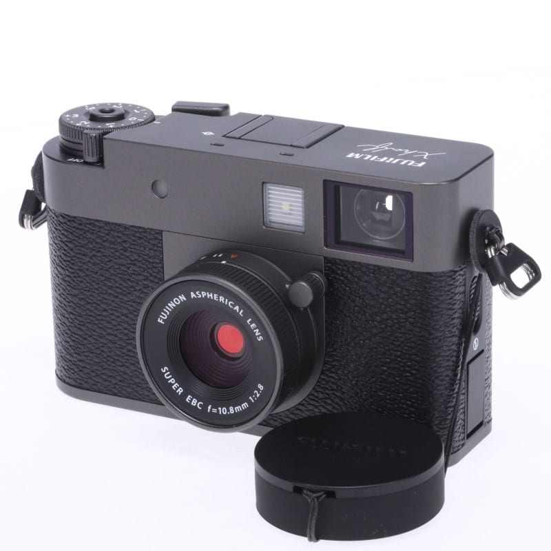 X half (FUJIFILM X-HF1) チャコールシルバー