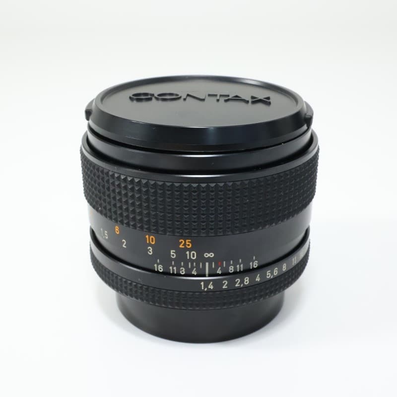 Planar T* 50mm F1.4 AE J