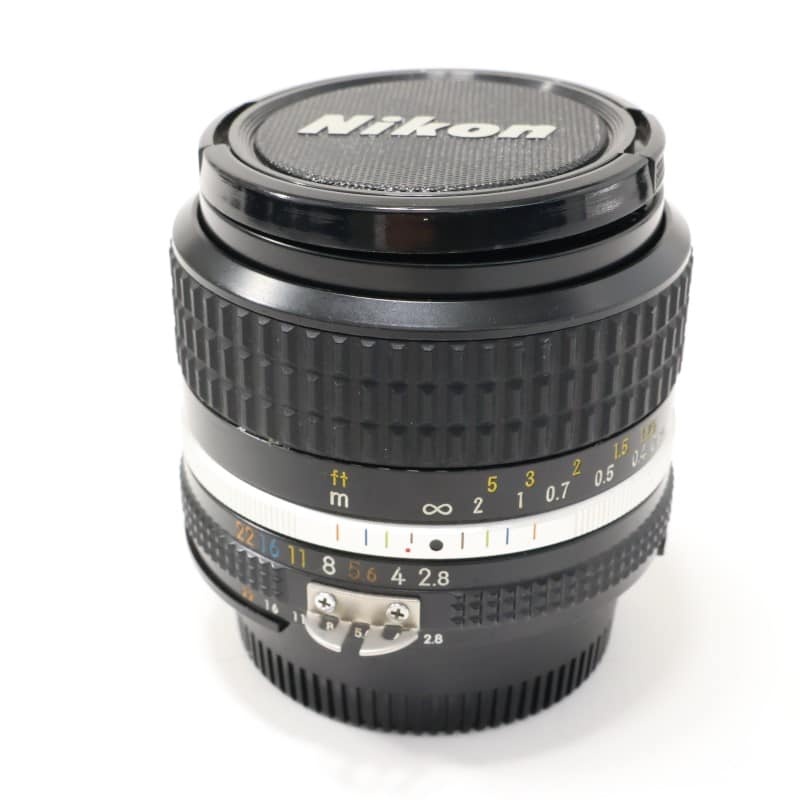 AI Nikkor 24mm f/2.8S