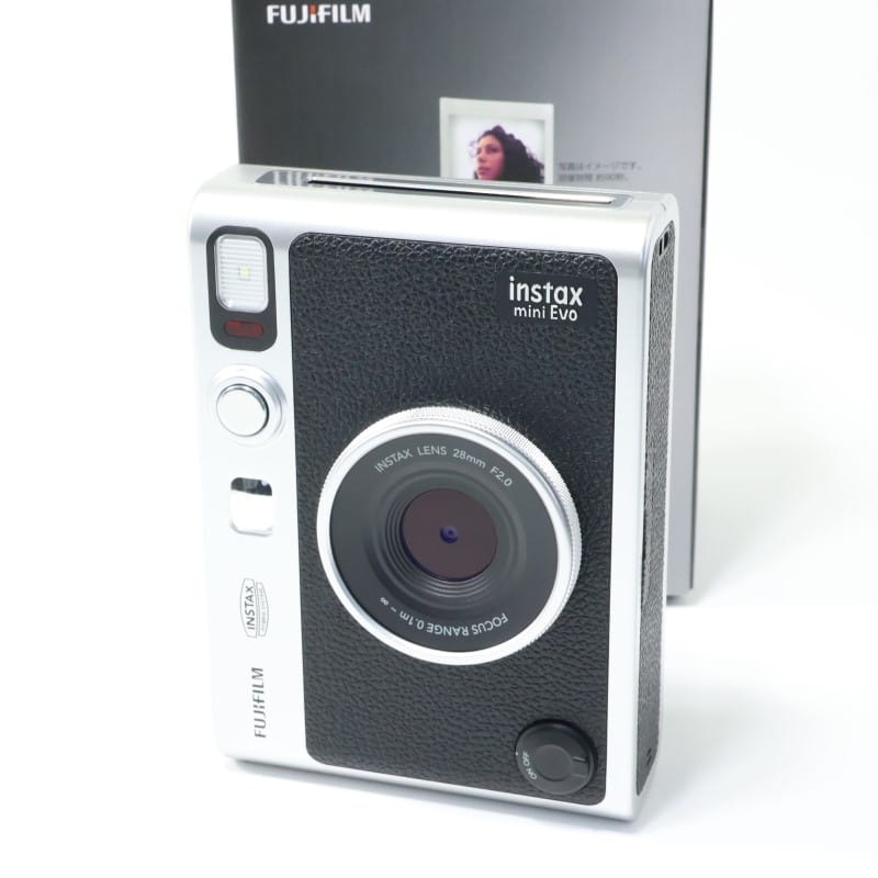 チェキ instax mini Evo