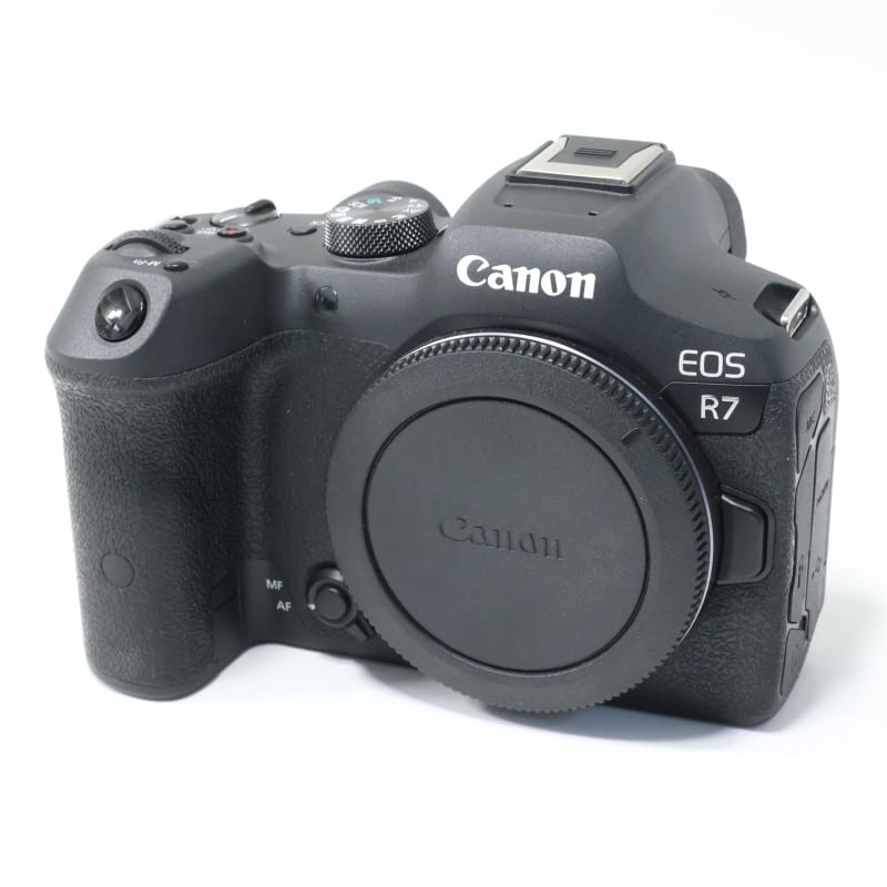 EOS R7 ボディー