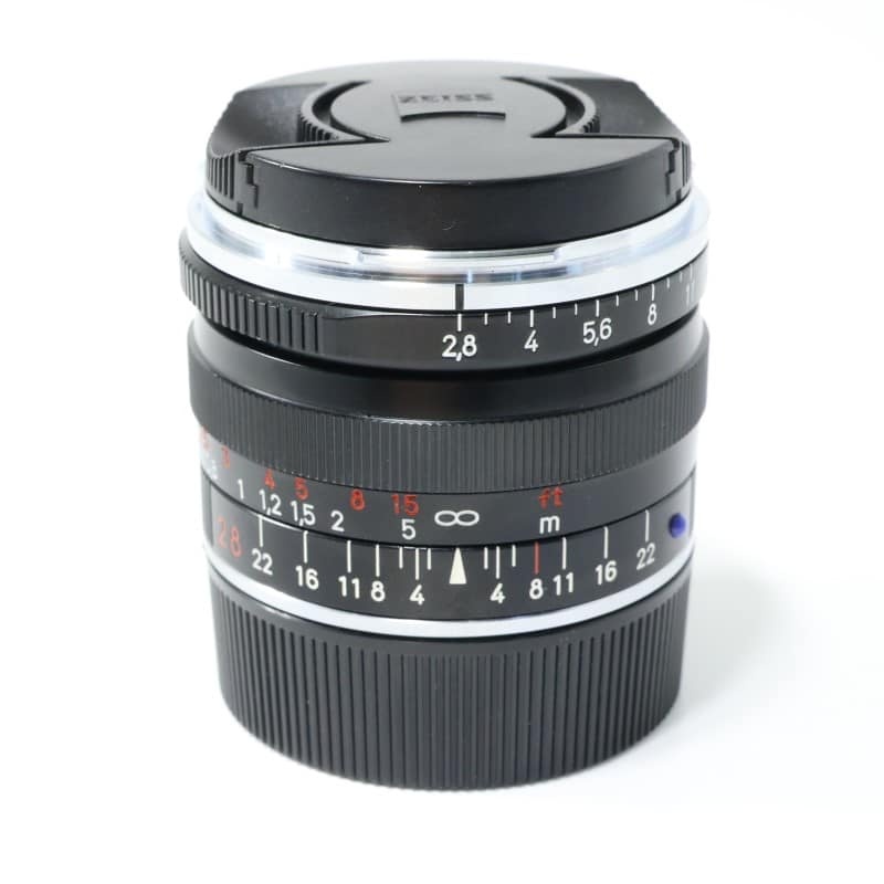 Biogon T* 28mm F2.8 ZM ブラック