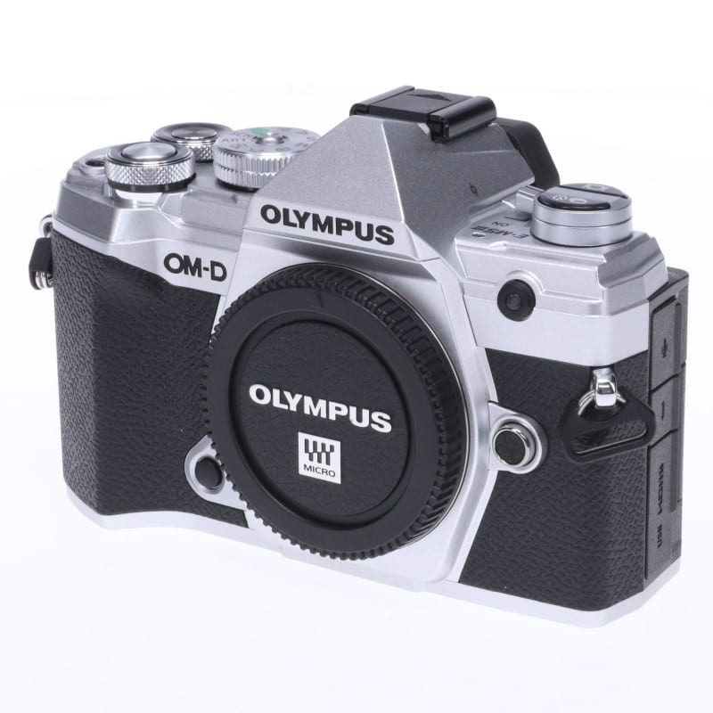 OM-D E-M5 Mark III ボディー シルバー